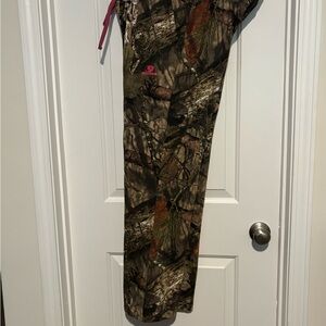 Mossy Oak camouflage sweatpants